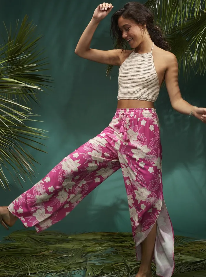 Roxy Pants and Jeans Tropical Rhythm Beachy Pants Shocking Pink Wild Oasis 8211 Women