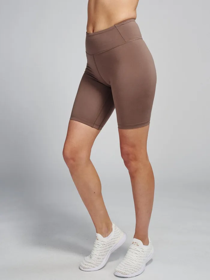 Running Training Women Tasc Performance Sculptive Pocket Bike Short 8in