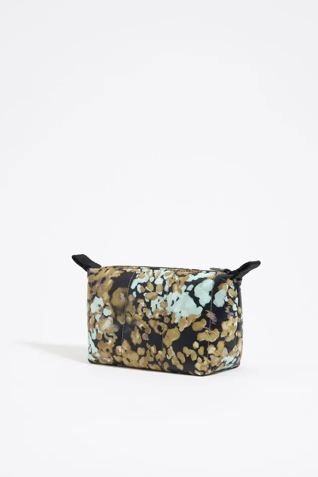 Small Ocher Leomimosa Nylon Trapezium Makeup Case Leomimosa Ochre Women Bimba Y Lola Vanity Pouches Small Ocher Leomimosa Nylon Trapezium Makeup Case Leomimosa Ochre Women Bimba Y Lola Vanity Pouches