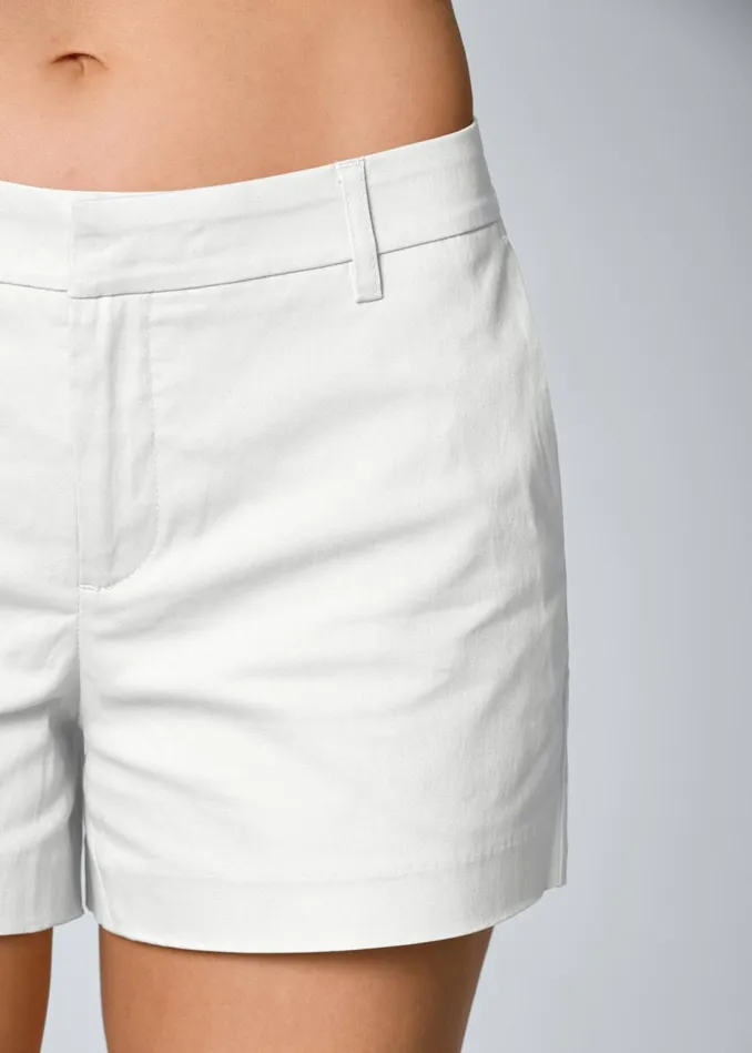 SOLID SHORTS White Women VENUS Shorts
