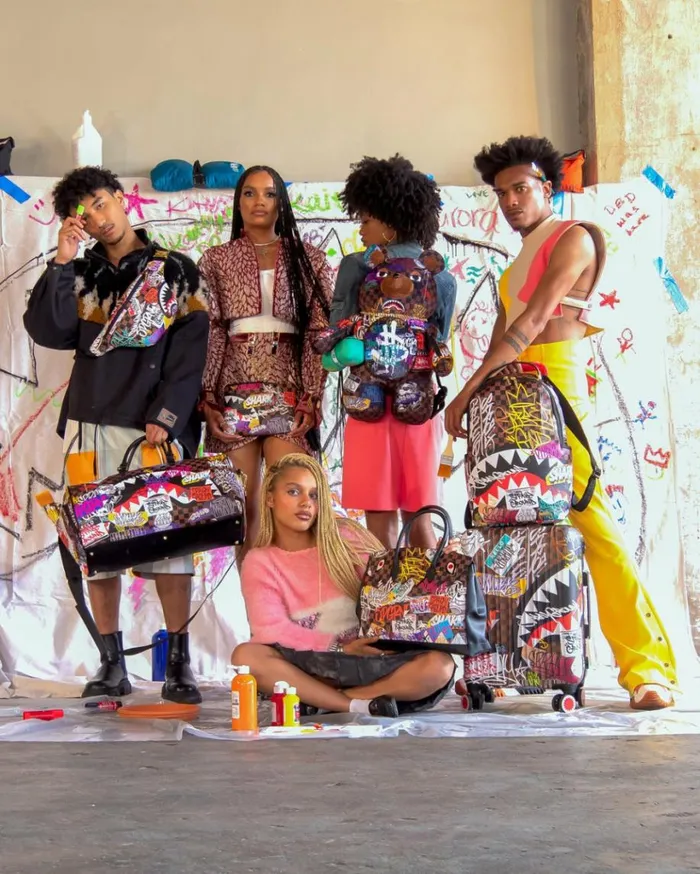 SPRAYGROUND SHARKS IN PARIS THE RIZZ DUFFLE Bags