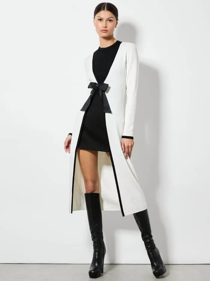 Sweaters Women Alice Olivia Sibel Bow Cardigan Ecrublack