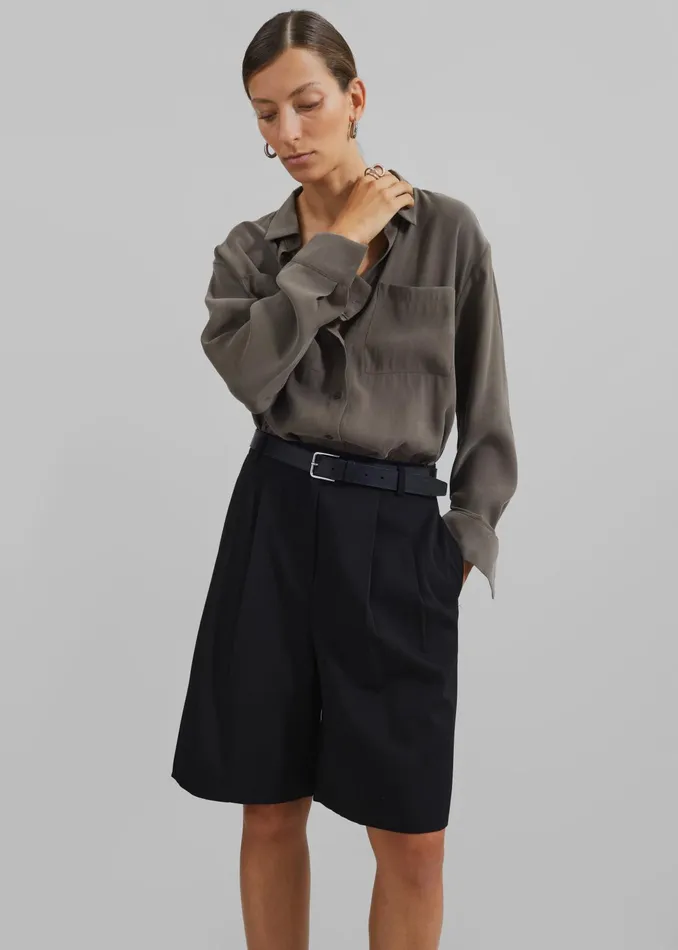 The Frankie Shop Bottoms Sava Bermuda Shorts 8211 Black 8211 Women