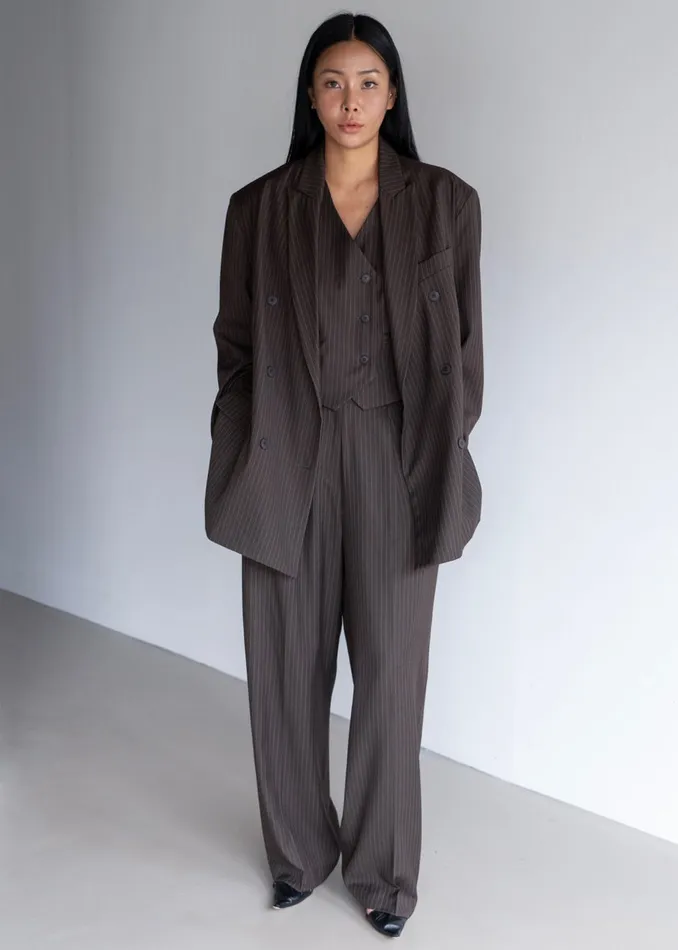 The Frankie Shop Outerwear Ivey Double Breasted Blazer 8211 BrownWhite Pinstripe 8211 Women