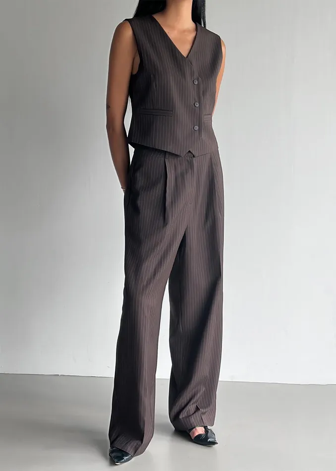 The Frankie Shop Outerwear Ivey Vest 8211 BrownWhite Pinstripe 8211 Women