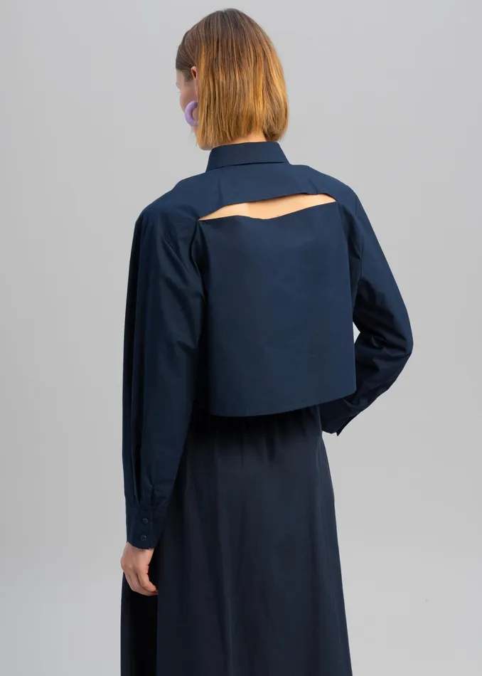 The Frankie Shop Tops Lara Open Shoulder Cropped Shirt 8211 Navy 8211 Women
