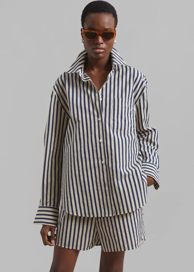 The Frankie Shop Tops Lui Textured Shirt 8211 BeigeNavy Multi Stripe 8211 Women