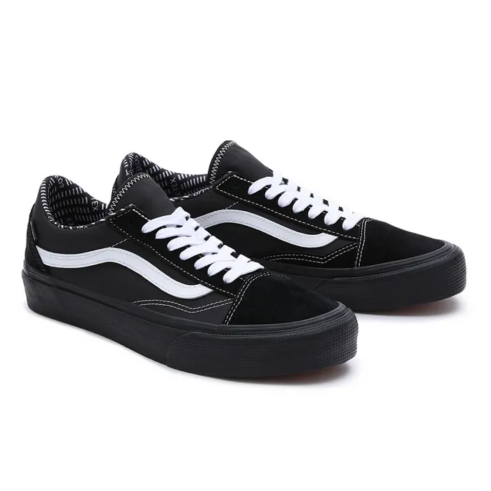Vans Lowtop Shoes Women GoreTex Old Skool Shoes Black