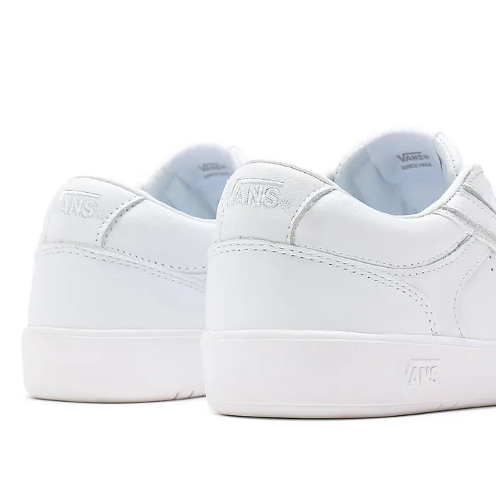 Vans Lowtop Shoes Women Leather Lowland Comfycush Shoes White