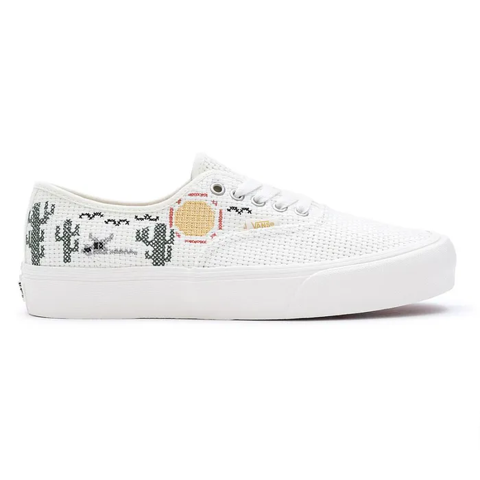 Vans View All Men Desert Embroidery Authentic VR3 Shoes White