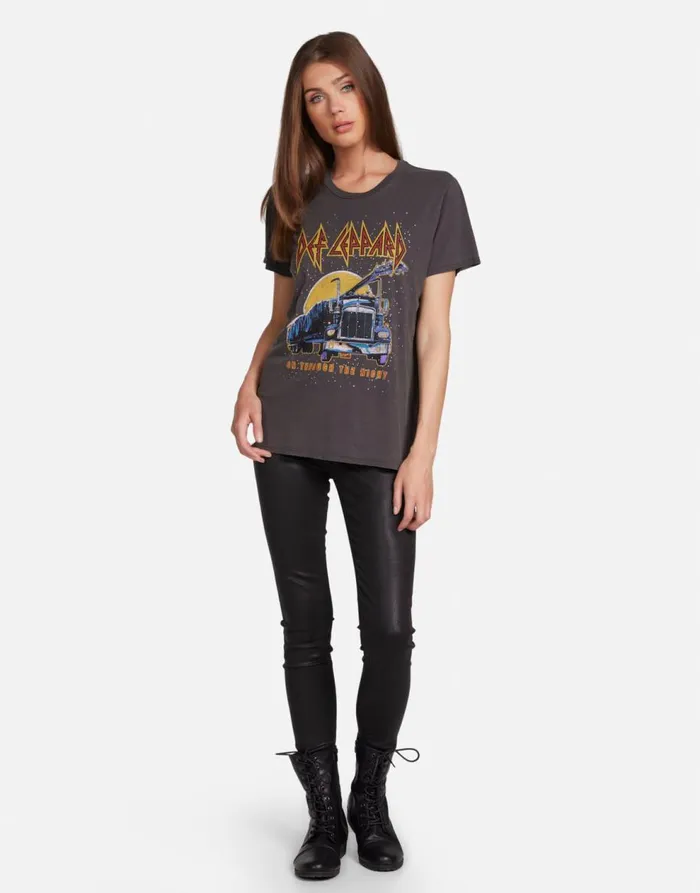 Women039s Wolf Def Leppard Truck W Crystals Pigment Black Lauren Moshi Short Sleeve