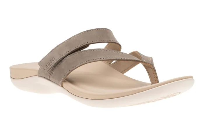 Women ABEO Footwear Sandals Oasis Thong Sandal Fossil