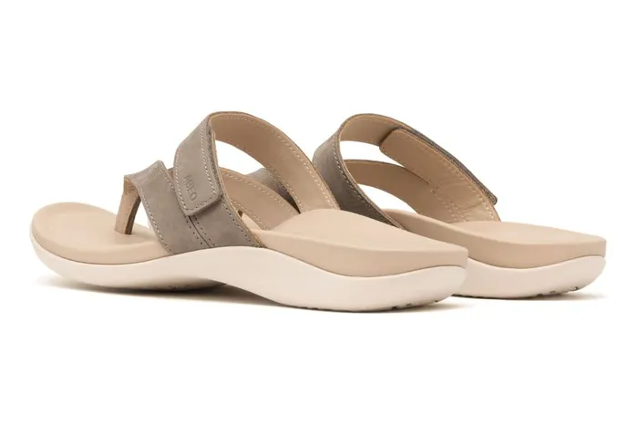 Women ABEO Footwear Sandals Oasis Thong Sandal Fossil Women ABEO Footwear Sandals Oasis Thong Sandal Fossil