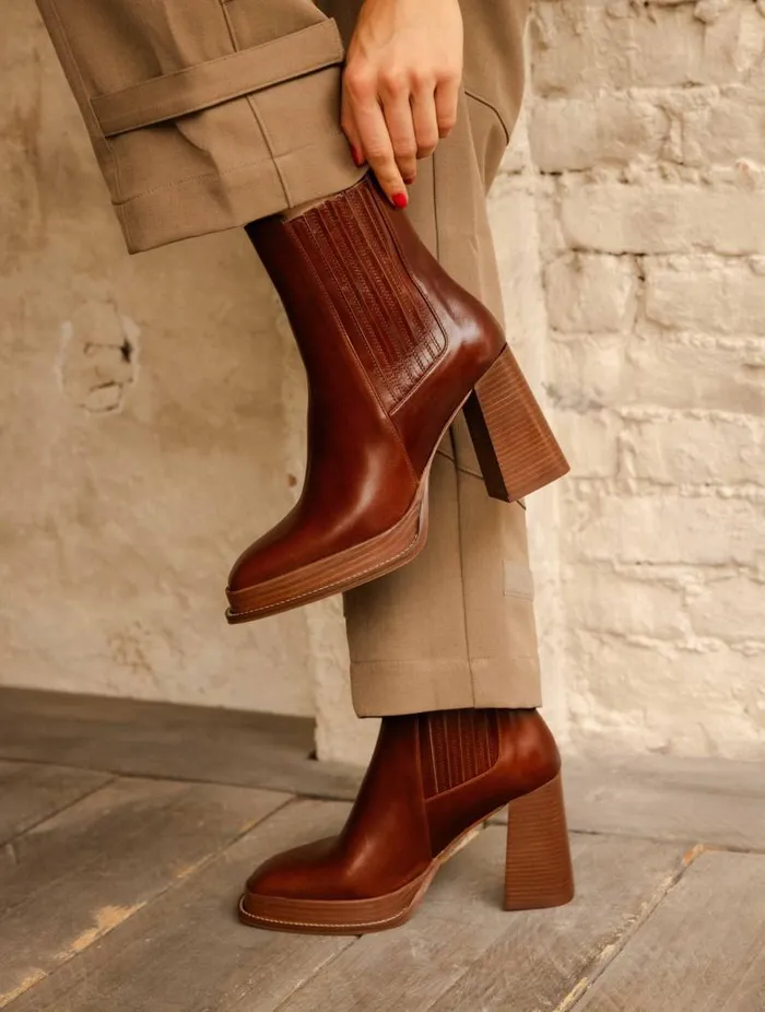 Women Ankle Boots Bobbies Deva Chestnut