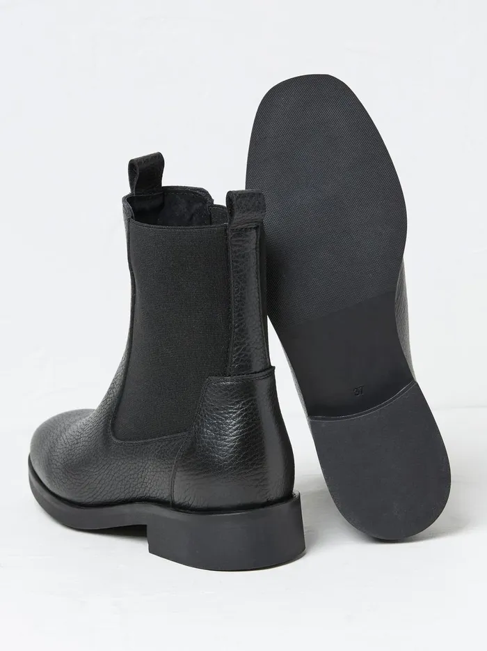 Women Boots Fat Face Blair Black Chelsea Boots