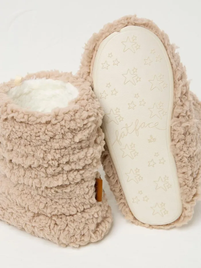 Women Boots Fat Face Natural Cove Cloud Faux Fur Boots
