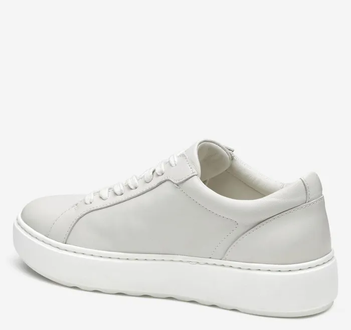 Women Cammie LaceUp White Tumbled Full Grain JohnstonandMurphy Sneakers Women Cammie LaceUp White Tumbled Full Grain JohnstonandMurphy Sneakers