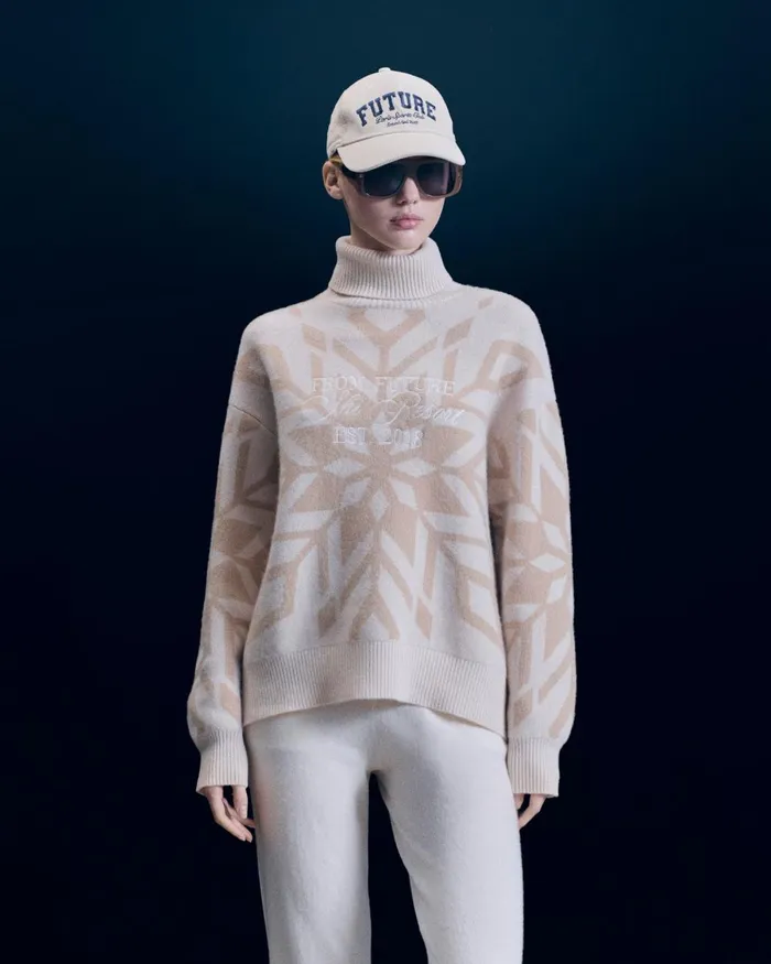 Women Cashmere Sweaters From Future Mountain Turtleneck Sweater Sand