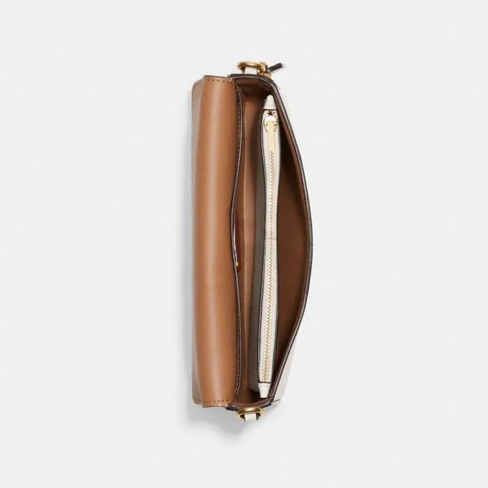 Women Crossbody Bags Coach Wyn Crossbody Brasschalk