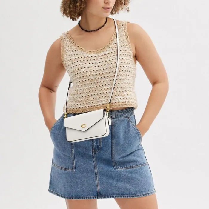 Women Crossbody Bags Coach Wyn Crossbody Brasschalk
