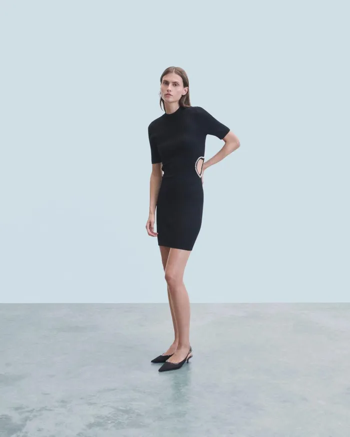 Women Dresses and Jumpsuits From Future Short Sleeve Short Dress Jewelery Heart Black