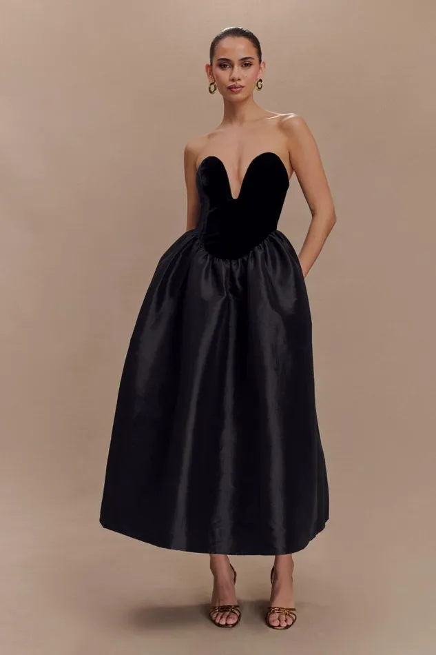 Women Meshki Dresses Flora Strapless Velvet Midi Dress 8211 Black