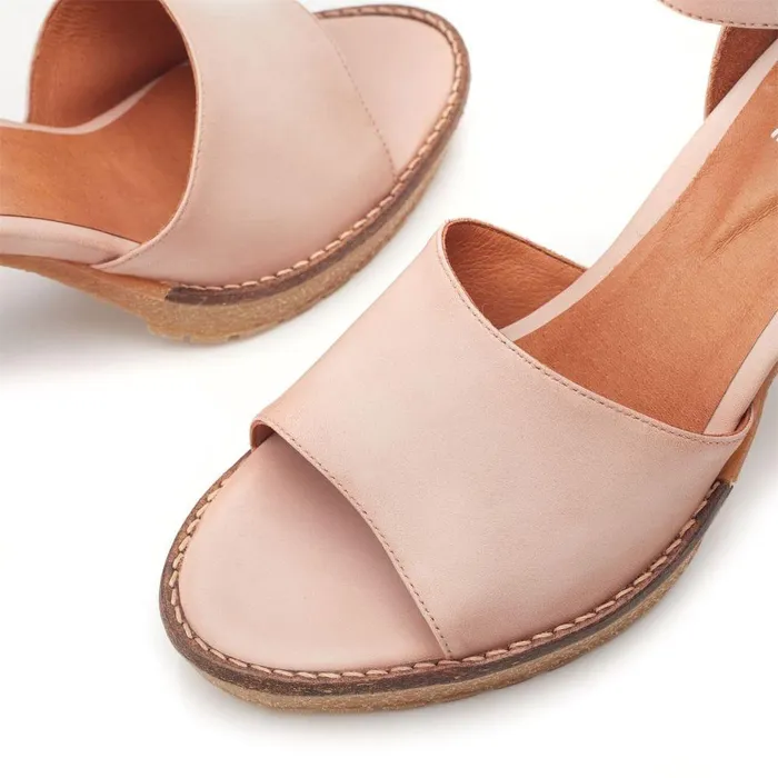 Women Moda In Pelle Heeled Sandals Margie Cameo Leather