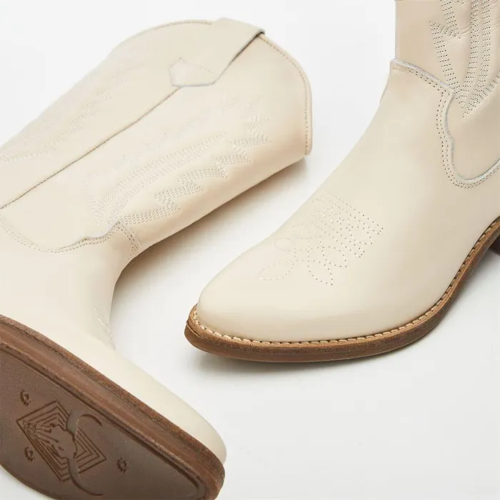 Women Moda In Pelle MidCalf Boots Fanntine Cream Leather Women Moda In Pelle MidCalf Boots Fanntine Cream Leather