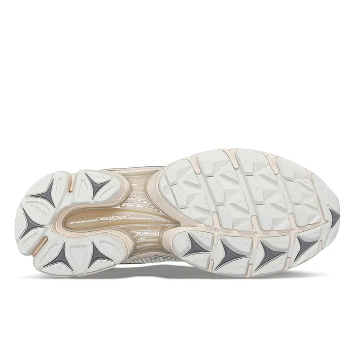 Women Progrid Triumph 4 Premium Bubbly Saucony Lifestyle