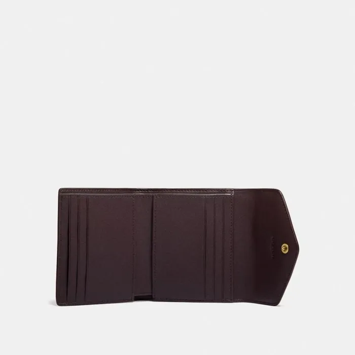 Women Small Wallets Coach Wyn Small Wallet In Colorblock Brasschalk Taupe Multi Women Small Wallets Coach Wyn Small Wallet In Colorblock Brasschalk Taupe Multi