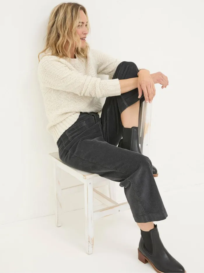 Women Trousers and Leggings Fat Face Keswick Charcoal Grey Wide Leg Crop Jeans Women Trousers and Leggings Fat Face Keswick Charcoal Grey Wide Leg Crop Jeans
